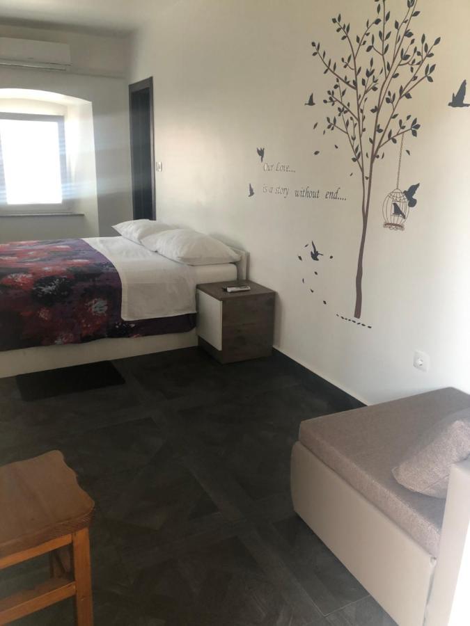 Apartments Tonka Zadar Ngoại thất bức ảnh